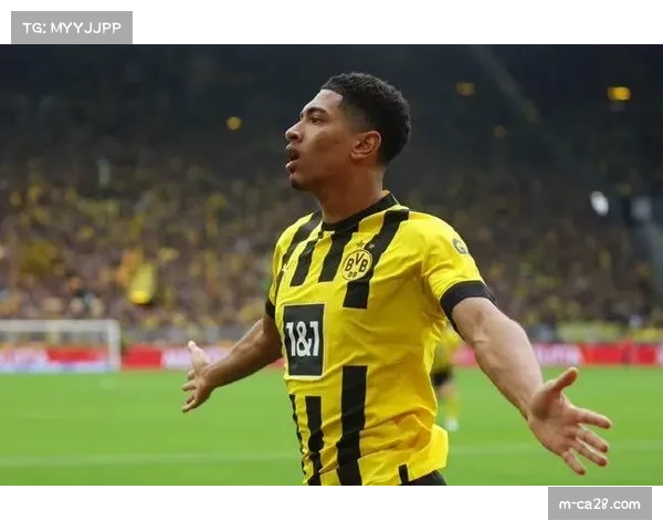 特写：一张热力图——显示贝林厄姆在本场国家德比中覆盖了从中圈到对方禁区线的广阔区域